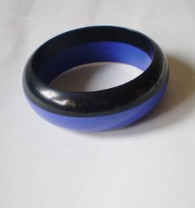 Brazaletes de resina hechos a mano ecológicos para mujer, moda sostenible a la moda para bodas, fiestas a la venta, cantidad a granel - Product Image 3