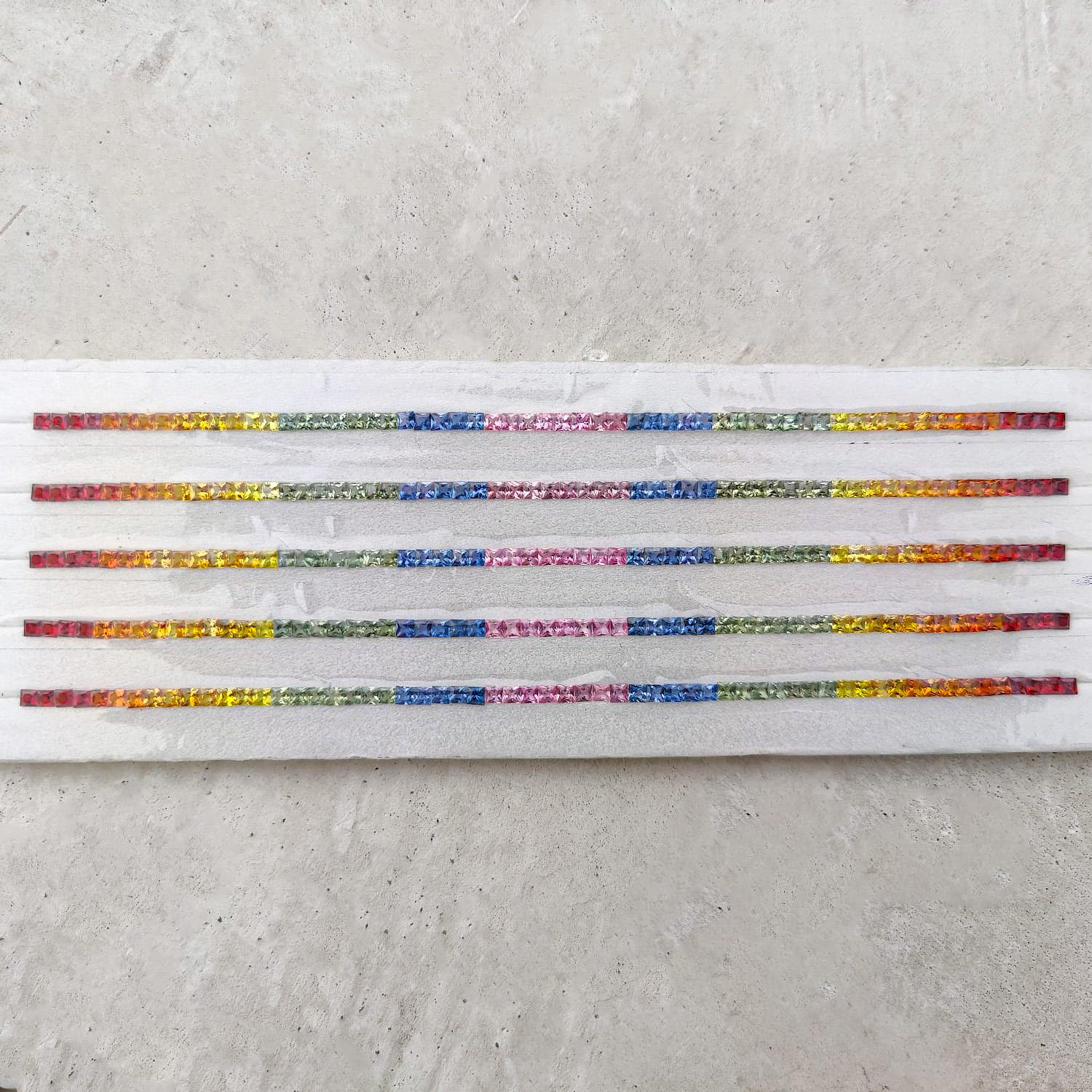 สีเขียว