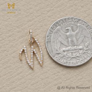 Sólido 14K oro amarillo W inicial colgante hecho a mano pavé diamante joyería de alta calidad W letra nombre colgante oro diamante joyería - Product Image 4