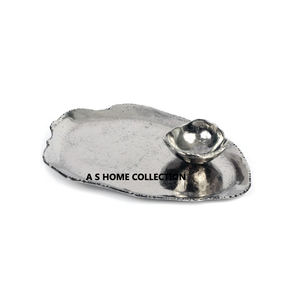 Conteneur d'immersion de table noir décoratif très demandé en forme de feuille métallique Bol à puce et trempette - Product Image 6