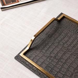 Elegante Bandeja de Servir de Metal Hecha a Mano, Apta para Lavavajillas y Ecológica, para Decoración Tradicional Moderna India, Agrega Encanto Festivo - Product Image 4