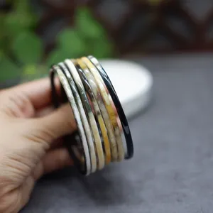 Accesorios de moda versátiles hechos a mano Pulseras de cuerno hipoalergénicas exclusivas Brazaletes Superficie pulida diseñada - Product Image 6