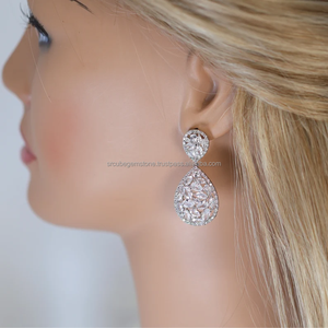Personalizado Mujeres Moda Fiesta Desgaste Joyería Pendiente 18K Rosa Blanco Bling Cz Diamond Stud Pendientes - Product Image 3
