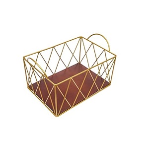 Cesta de fruta decorativa curvada a mano de buena calidad, soporte de cesta de pan de fruta de diseño creativo para accesorios de cocina - Product Image 4