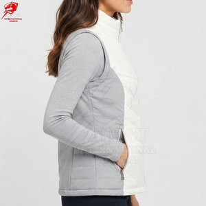 เสื้อแจ็คเก็ตพัฟเฟอร์น้ำหนักเบาสำหรับผู้หญิงขายส่งจากโรงงาน ผลิตจากผ้าควิลท์คุณภาพพรีเมียม เย็บอย่างทนทาน และดีไซน์ทันสมัยสำหรับใส่ในชีวิตประจำวัน - Product Image 4