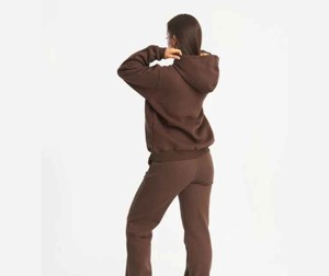 Survêtement de bonne qualité pour femmes Survêtements entièrement personnalisés Survêtements de sport en gros Joggers pour femmes Ensemble d'entraînement en gros - Product Image 2