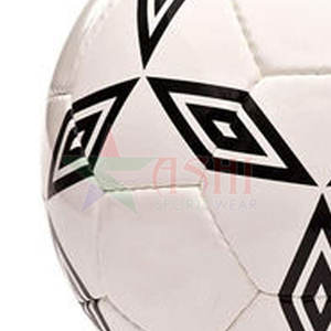 Balón de Fútbol Personalizable del Entrenador del Equipo de Pakistán, Tamaño 5/4/3/2/1, Alta Calidad, Duradero, Color y Logotipo Personalizados - Product Image 4
