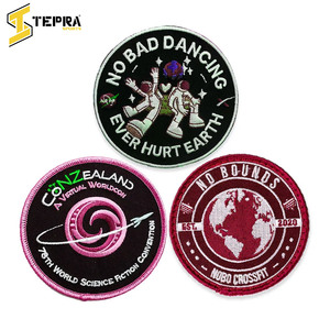 Parches Bordados Termoadhesivos de PVC TEPRA SPORTS de la Mejor Calidad, Tela de Fieltro No Tejida, Color Personalizado, Nuevo, Forma de Corazón, Flor - Product Image 3