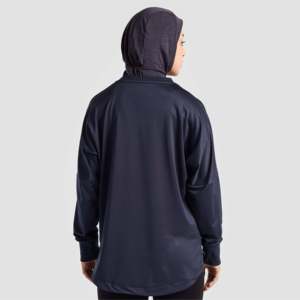 Motion Flow Modest Sportswear Long <b>Top</b> in Navy with Stylish Motion Flow Design - Product Image 4