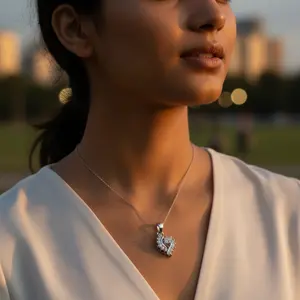 Elegante Colgante de Plata 925 con Circonita Cúbica para Mujer, con Baño de Rodio en Oro Rosa y Platino, Piedra Principal de Rubí - Product Image 3