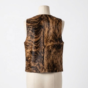 Chaleco de Cuero Genuino a Cuadros con Forro de Piel para Hombre, Estilo Casual Vintage sin Cuello, con un Solo Botón, para Invierno, Largo Regular - Product Image 2
