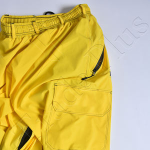 Pantalones de nieve de esquí al por mayor OEM Unisex de alta calidad 100% de nailon holgado Cargo estilo Hip-Hop a prueba de viento y características de talla grande - Product Image 4