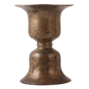 Bol à cracher en laiton pur vintage de haute qualité avec finition polie à des fins décoratives, objet décoratif arabe Peekdaan - Product Image 1