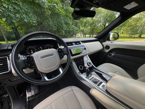 สีเทา2022 Lan_d Rov_er Ran_ge ROV-Er Sport HSE Silver Edition AWD ใช้กับเบาะหนังล้ออัลลอย