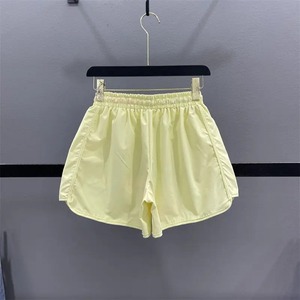 Short de sport d'été décontracté écologique à séchage rapide pour femmes pantalon ample à cordon de serrage solide Service OEM disponible - Product Image 3