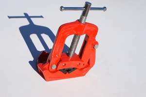 Étau de tuyau en fonte autobloquant - Product Image 3