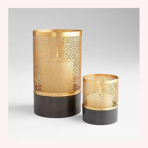 Portavelas de alambre de metal marroquí de diseño intrincado, pieza de declaración hecha a mano para una iluminación elegante, acogedora y Ambiental para el hogar - Product Image 2