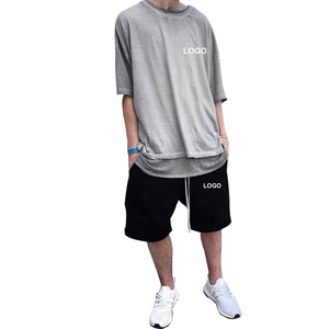 Ensembles courts pour hommes Logo personnalisé 2025 100% coton Tenues 2 pièces Vente en gros Mode Tenues d'été Ensemble deux pièces d'été pour hommes personnalisés - Product Image 1