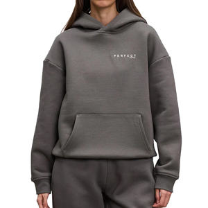 Conjunto de Sudadera con Capucha y Pantalones Deportivos de Alta Calidad, Gruesos, de 500 GSM, Estilo Casual Urbano para Mujer - Product Image 5