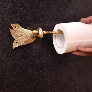 Porte-serviettes en laiton poli avec motif complexe découpé au laser, idéal pour la décoration de table de mariage et les occasions spéciales - Product Image 5