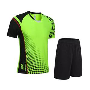 Usine En Gros Personnalisé À Séchage Rapide Blanc Unisexe Rouge Badminton Chemises Et Bas Respirant Premium Qualité Sublimation Tissu - Product Image 4