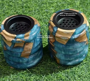 Quemador aromático de resina contemporáneo con bandeja de madera hecha a mano para aceites esenciales y varitas de incienso para uso aromático - Product Image 3