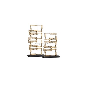 Sculpture en métal plaqué or d'art de travail contemporain unique moderne de nouveau modèle avec la base noire du fournisseur indien dans le bas prix - Product Image 1