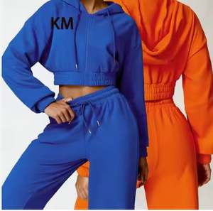 Vente en gros Ensemble de 2 pièces personnalisé pour femmes impression bouffante sweats et sweats à capuche unis vierges courte longueur avec décoration en lacets - Product Image 6