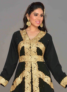 ชุดคาฟตันผ้าจอร์เจียอิสลามปักสีดำ - Product Image 2