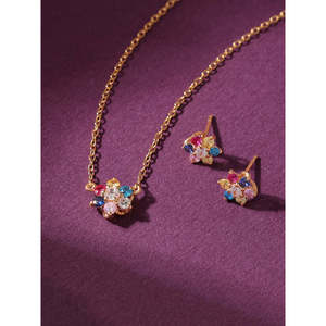 ชุดเครื่องประดับชุบทองประดับเพชรเทียมสำหรับผู้หญิง แบรนด์ Love Colors เหมาะสำหรับงานปาร์ตี้ ของขวัญ งานหมั้น วันครบรอบ สไตล์ศาสนา - Product Image 1