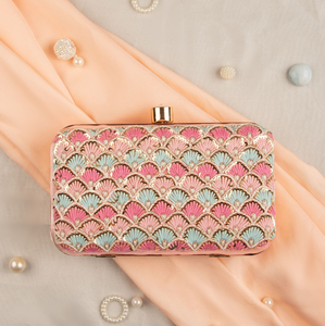 Boîte de luxe rouge embrayage avec cristal lourd et strass embellissement pour les parties disponibles à des prix de gros. - Product Image 4