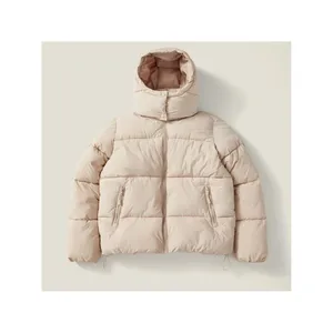 最佳服装外包公司的冬季女式夹克