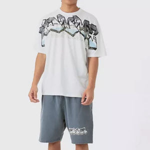 Nuevo diseño de logotipo personalizado, ropa de calle para hombre, conjunto de jogging, manga corta, Color sólido, 2 piezas, pantalones cortos, chándal, Conjunto de camiseta para hombre - Product Image 5