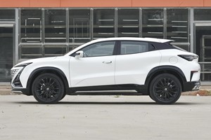 Changann Uni-T 2024 2.0T 1.5T รถสปอร์ตเบนซิน2022 T2.0T รถขนาดกะทัดรัด - Product Image 3