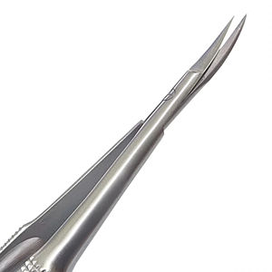 Tijeras de punta fina de calidad, diseñadas para recortar con precisión en manicura, pedicura y cuidado facial. - Product Image 2