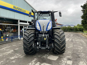 Calidad Premium para T8.435 para Motor de Tractor de Ruedas de 230HP, Operaciones Agrícolas Avanzadas, Compre Hoy, Entrega Rápida - Product Image 2