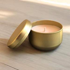 Pot à bougie en métal brossé de qualité supérieure pour un style d'intérieur haut de gamme, offrant une sensation de luxe et une élégance intemporelle - Product Image 5