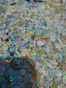 Piedras preciosas facetadas sueltas de 2-5 quilates de ópalo etíope natural de alta calidad - Product Image 3