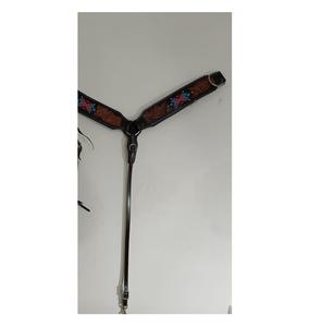 Juego de Cabezada y Pechera Ecuestre de Cuero Genuino, Duradero y Personalizable, Diseño Floral con Cuentas, Hecho a Mano - Product Image 3