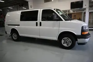 2019 GMC Savanna 2500 Trabajo - Product Image 5