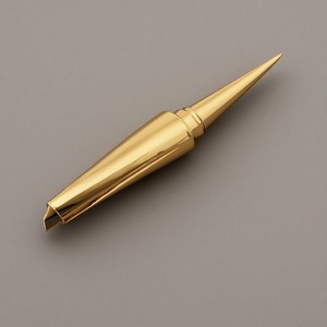 Tapón de Botella de Vino de Metal con Aura Rústica, Superficie de Hierro Texturizada que Brinda un Estilo Natural, Resistencia y Autenticidad Artesanal - Product Image 3