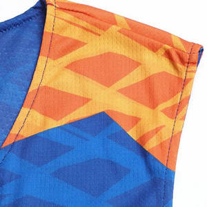 Uniforme de baloncesto de precio competitivo de alta calidad, Etiqueta Privada, diseño de logotipo personalizado, uniforme de baloncesto para hombres - Product Image 3