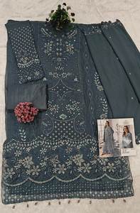 Traje Salwar de Tres Piezas con Bordado de Espejos, Estilo Cultural Punjabi, Corte Recto, Ideal para Fiestas, para Mujeres y Niñas - Product Image 4