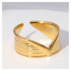 2025ชุบทองที่มีเสน่ห์แหวนทองเหลืองที่ทันสมัยเป็นเครื่องประดับที่สวยงามในชีวิตประจำวันเหนือกาลเวลา - Product Image 1