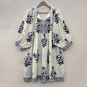 Robe midi élégante pour femme, imprimée à la main, design personnalisé, respirante, idéale pour les sorties estivales en club, tailles XS-XL, taille unique - Product Image 2