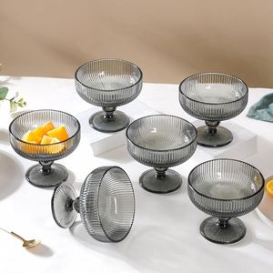 Round <b>bowl</b> with thick glass body ideal <b>for</b> serving ice cream and cold <b>desserts</b> in casual and formal dining environments - Product Image 2