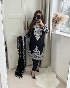 ชุดปาร์ตี้ของดีไซน์เนอร์เสื้อแจ็ก - Product Image 1