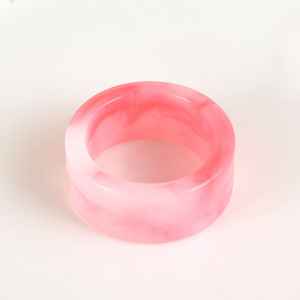 Anillos de Servilleta de Resina con Diseño de Puntos Blancos Hechos a Mano para Decoración de Hoteles y Restaurantes - Product Image 3