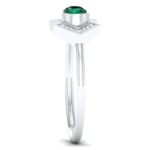 Anillo de Compromiso REYES de Lujo en Oro Sólido de 14K con Moissanita, Impresionante Corte Ovalado, Gema Esmeralda de 0.5 Quilates, Anillos de Joyería de Diseño - Product Image 3