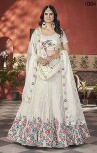 Designer Lehenga Choli avec un beau chemisier et Dupatta - Product Image 3